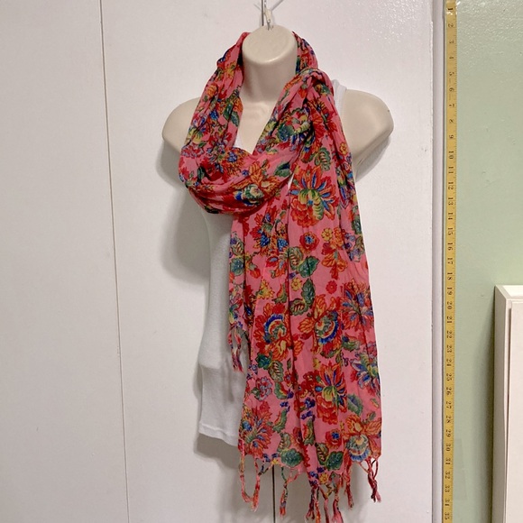 AERIE Pink Colorful Floral Scarf Sarong Wrap Flowers 77 x 26 inches - Picture 5 of 13